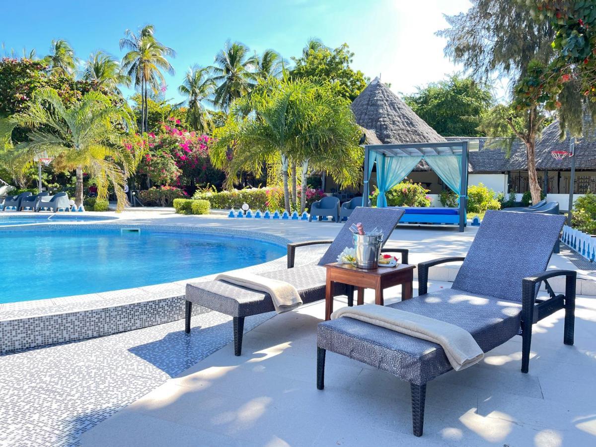 Five Palms